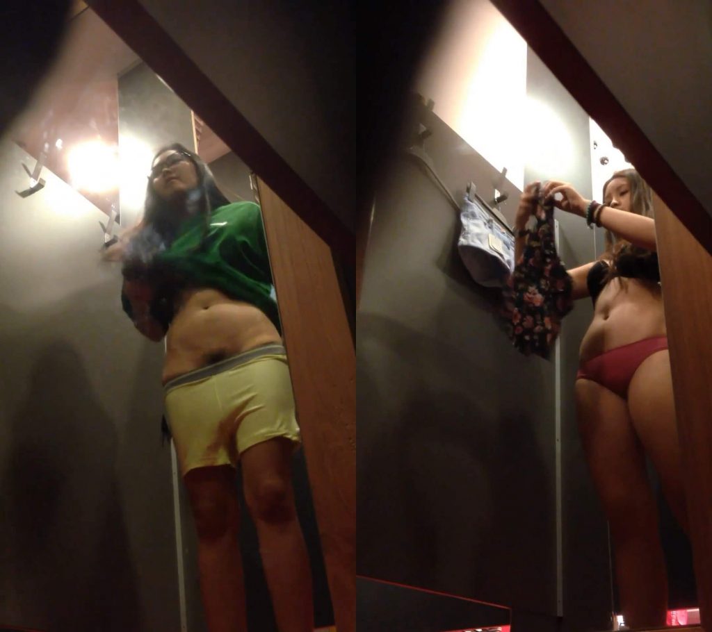 Asian Changing Room 17