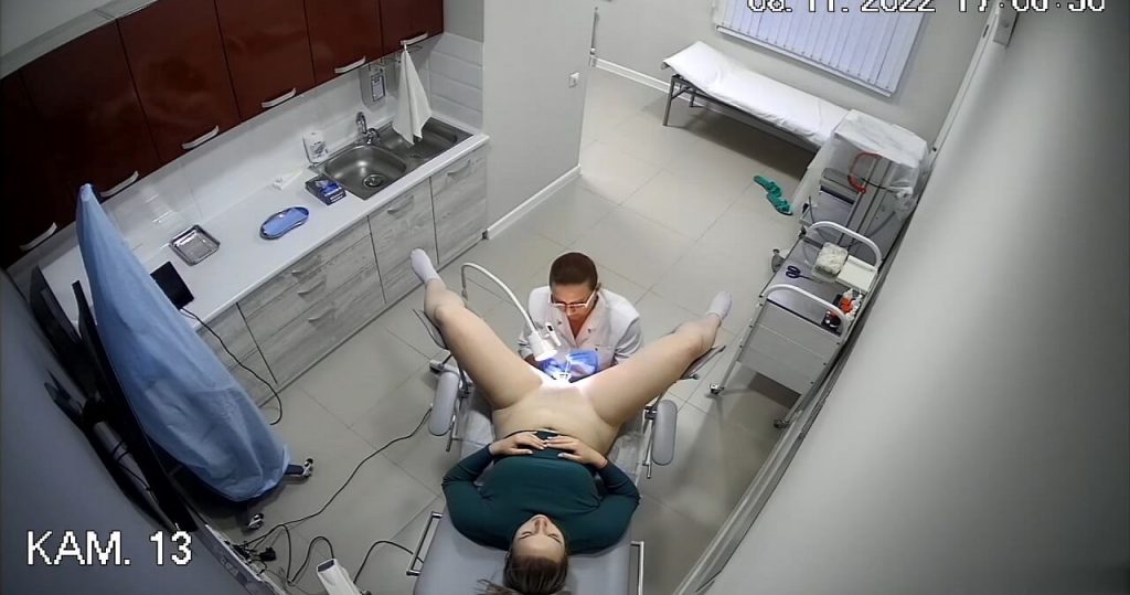 Hidden cam gynecology 220