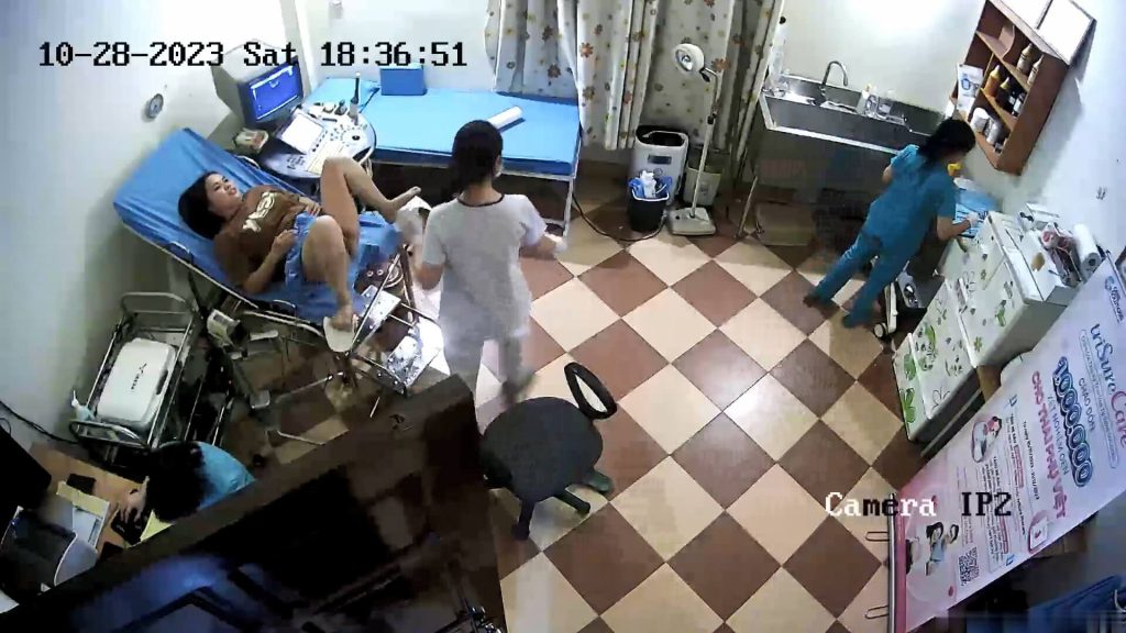 Asian gyno exam 11