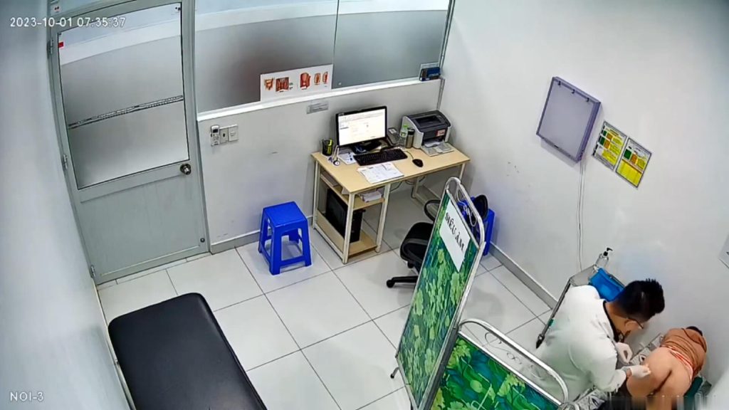 Spy cam proctologist 65