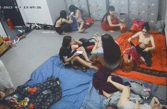 Dressing Room In a Strip Club 18