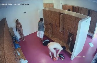 Locker room Fitness Club 15