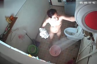Bathroom asian women 22